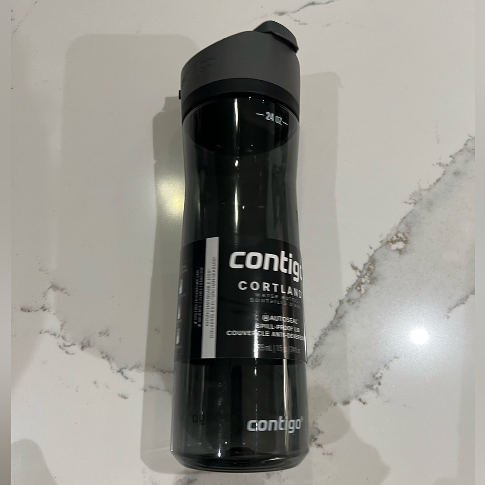Contigo Water Bottle - NEW SPILL PROOF LID 709ml